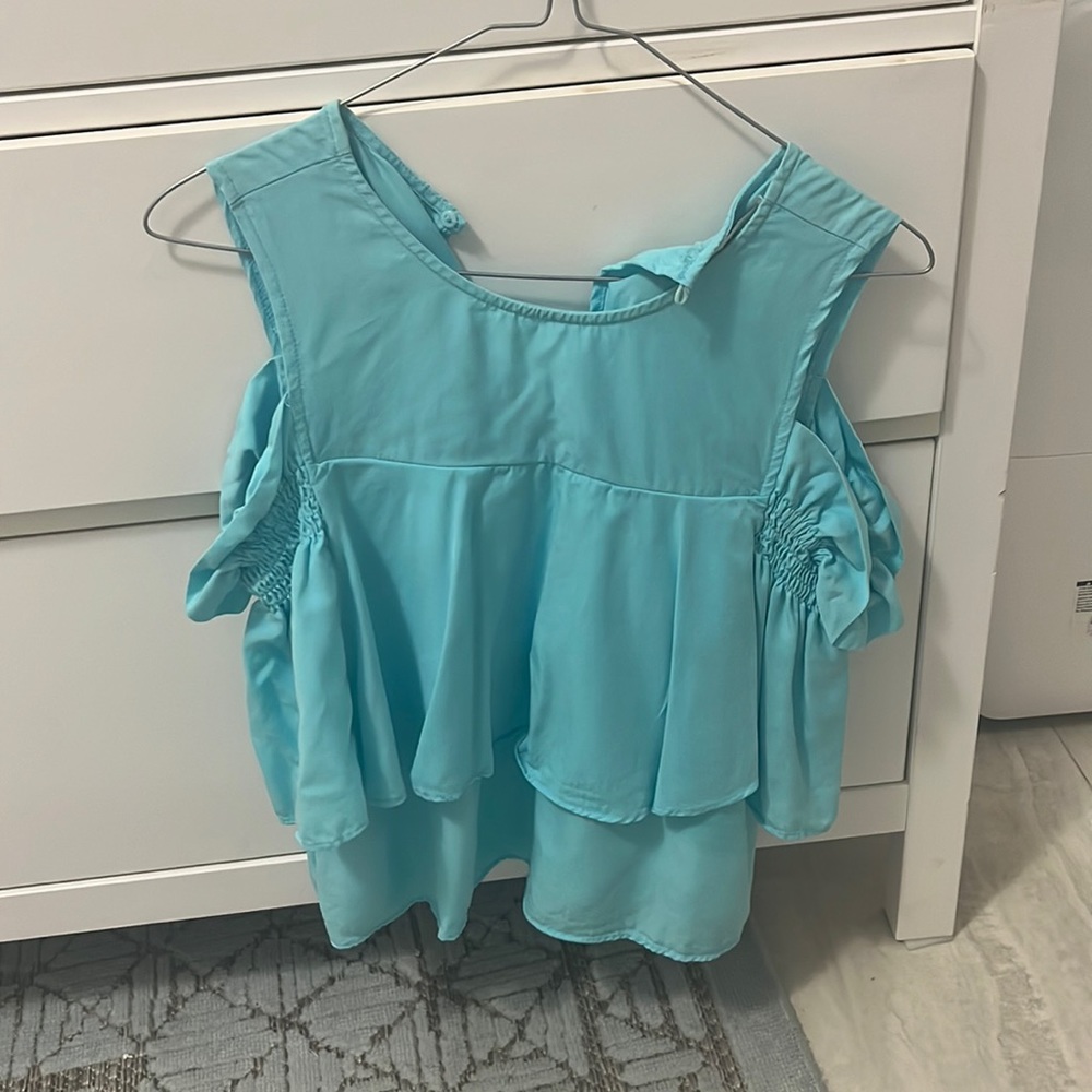 DO+BE Blue, off shoulder top. Used once!!